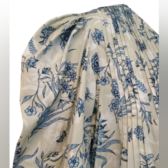 Hunter Bell Gardenia Jenkins Floral Blue and White Dress Puff sleeves - Picture 5 of 16